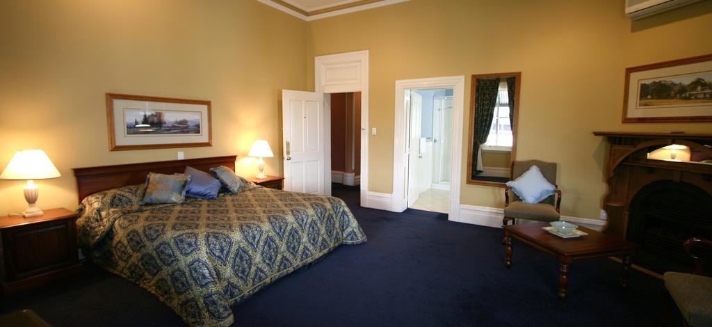 The York Palace Accommodation Esterno foto